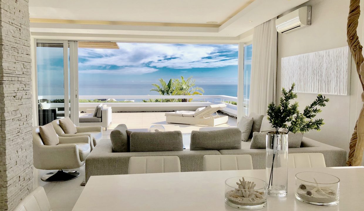 House Main Lounge