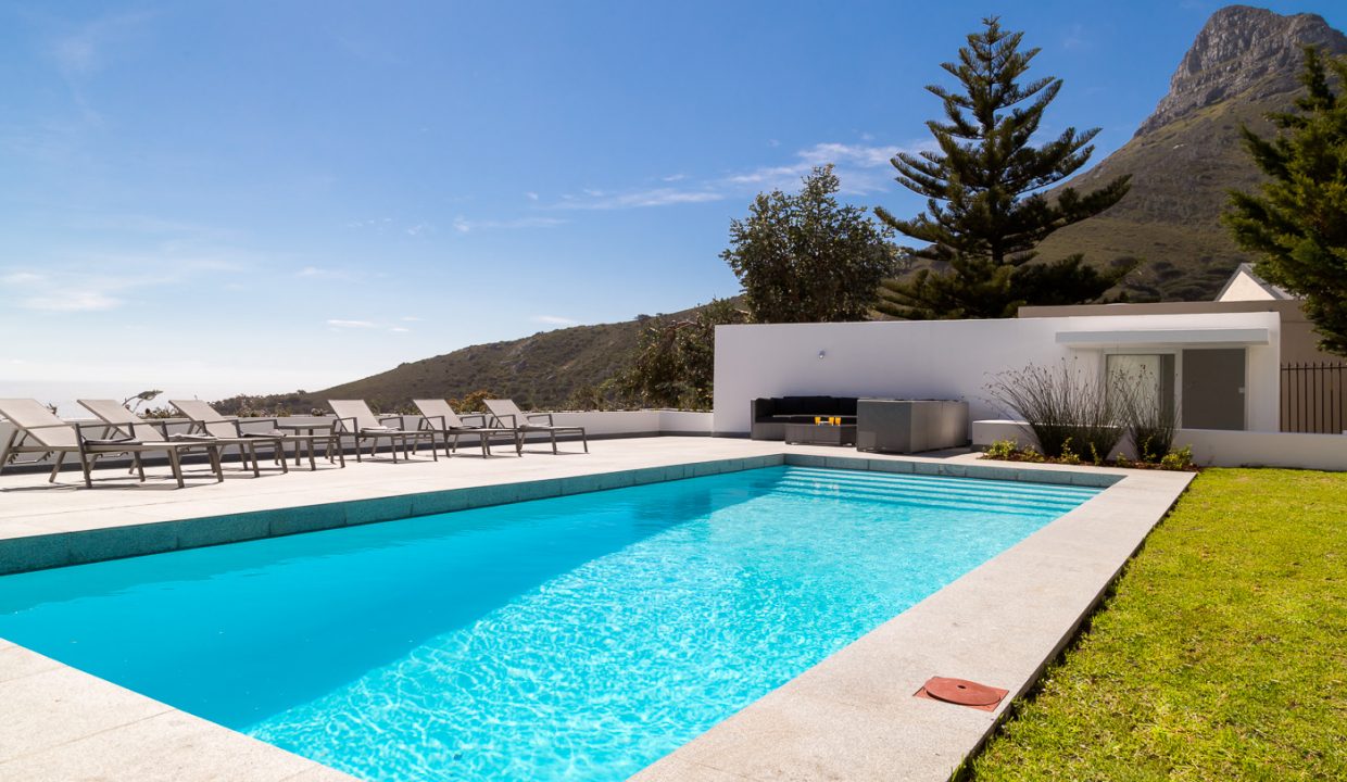 Pool Terrace (2)