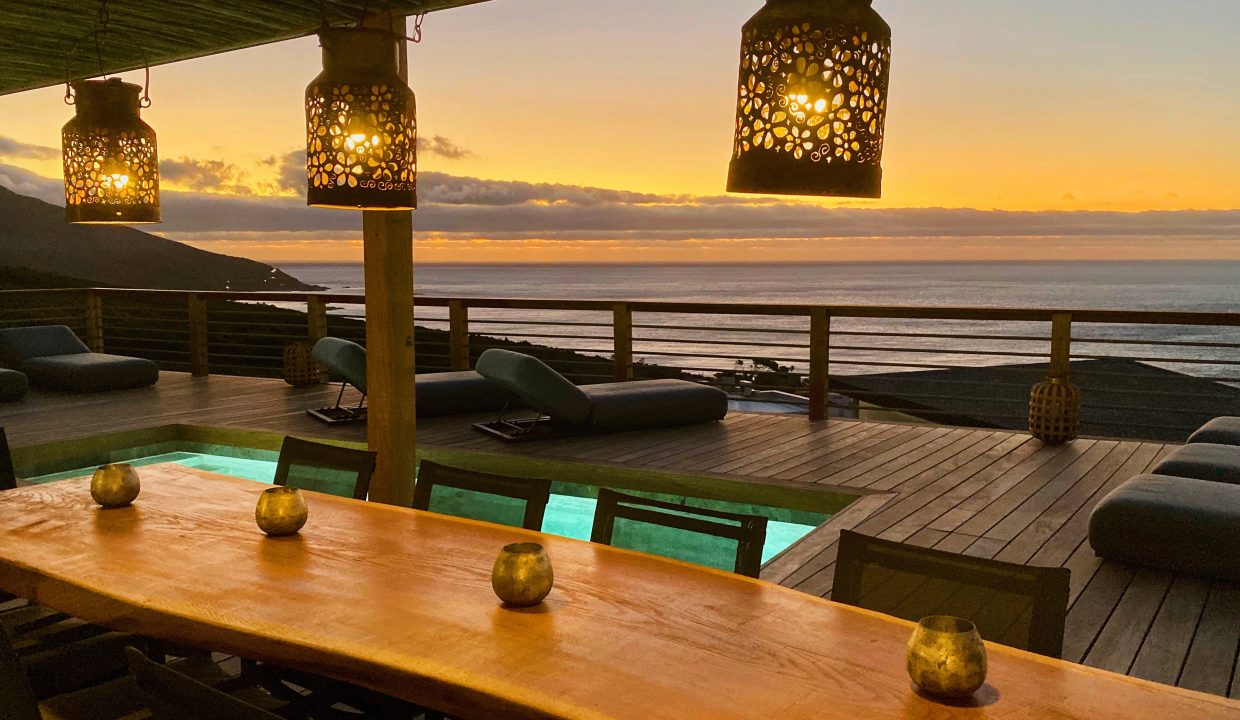 La Baia Outside (4)