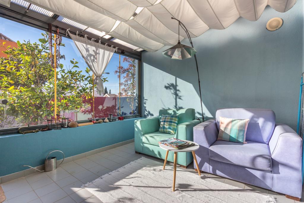 SUNDECK1