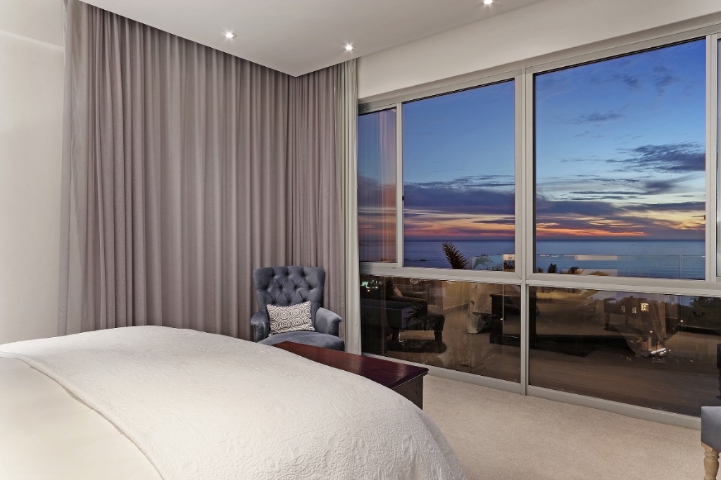 anella-ii-camps-bay-5d08e7720e95e