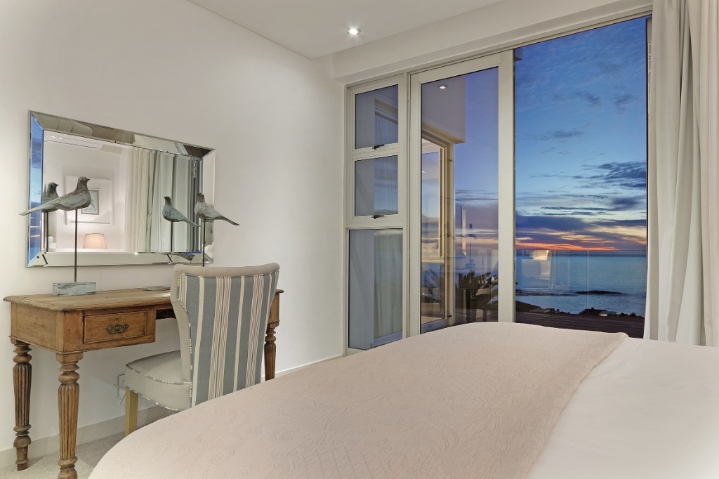anella-ii-camps-bay-5d08e77732d88
