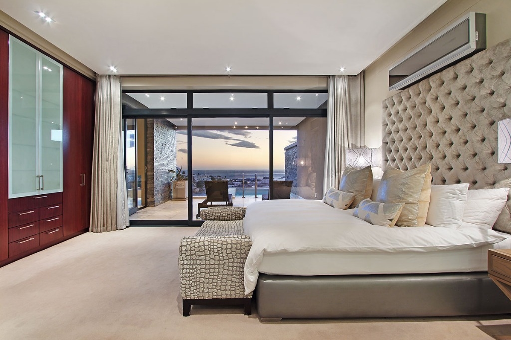 bali-bliss-camps-bay-5cf0e725582a4