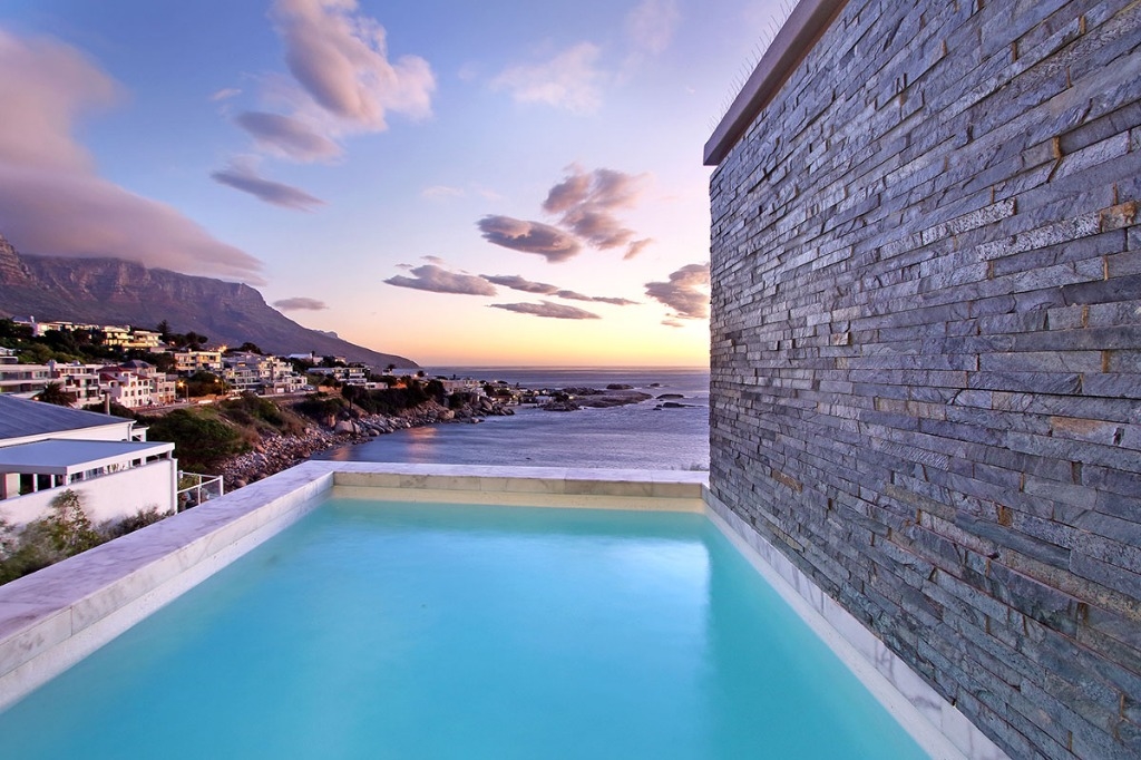 bali-bliss-camps-bay-5cf0e767acc66