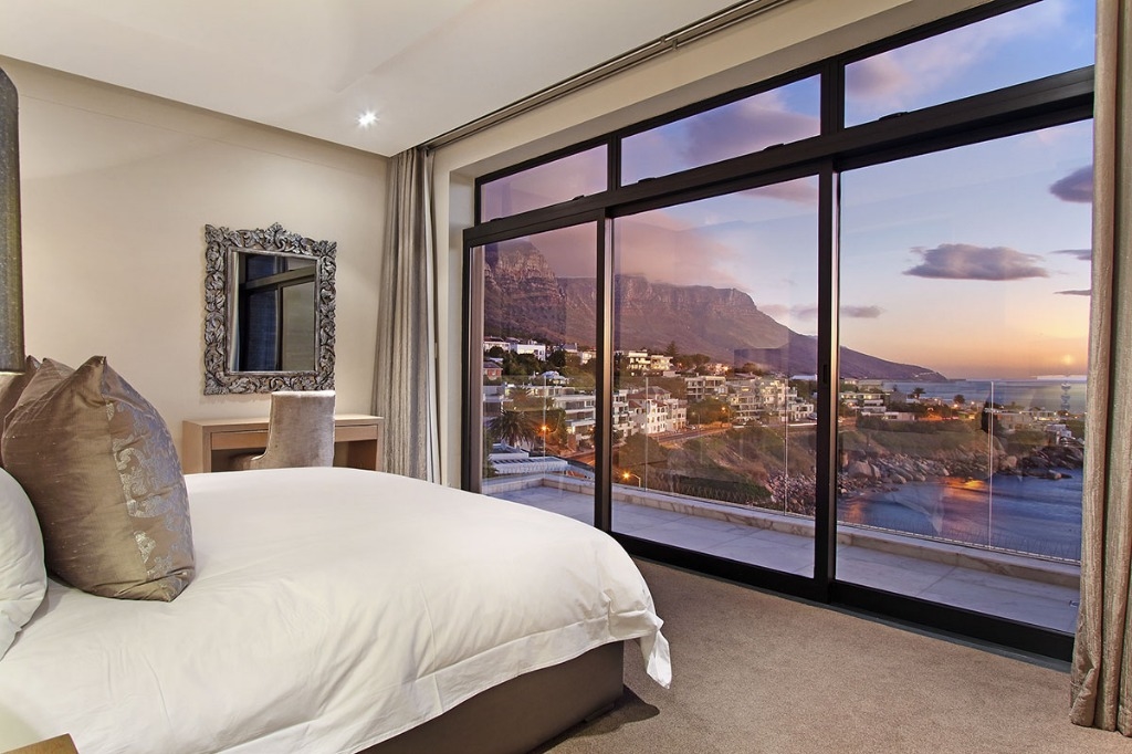 bali-bliss-camps-bay-5cf0e76c6b98b