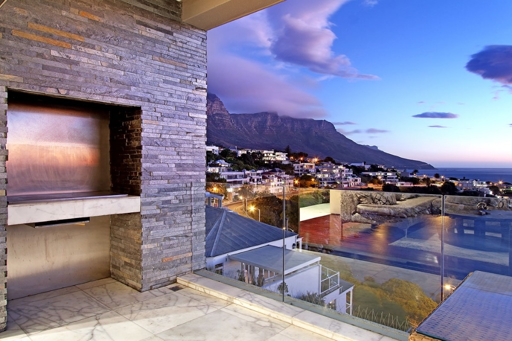 bali-bliss-camps-bay-5cf0e76d8c7e9