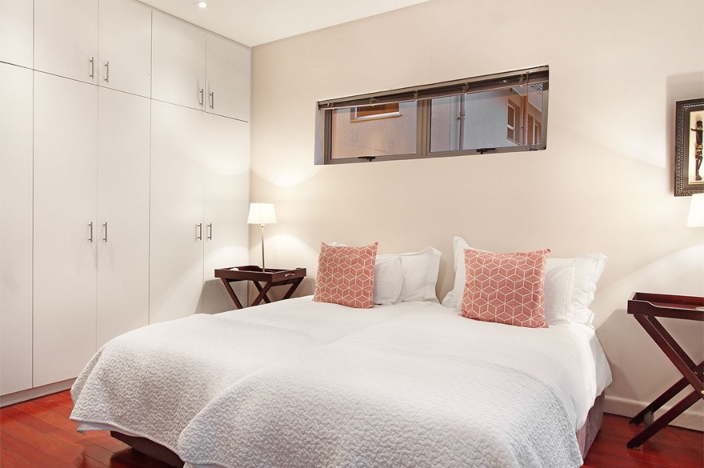 belmondo-camps-bay-5cf0f5ca8bd12
