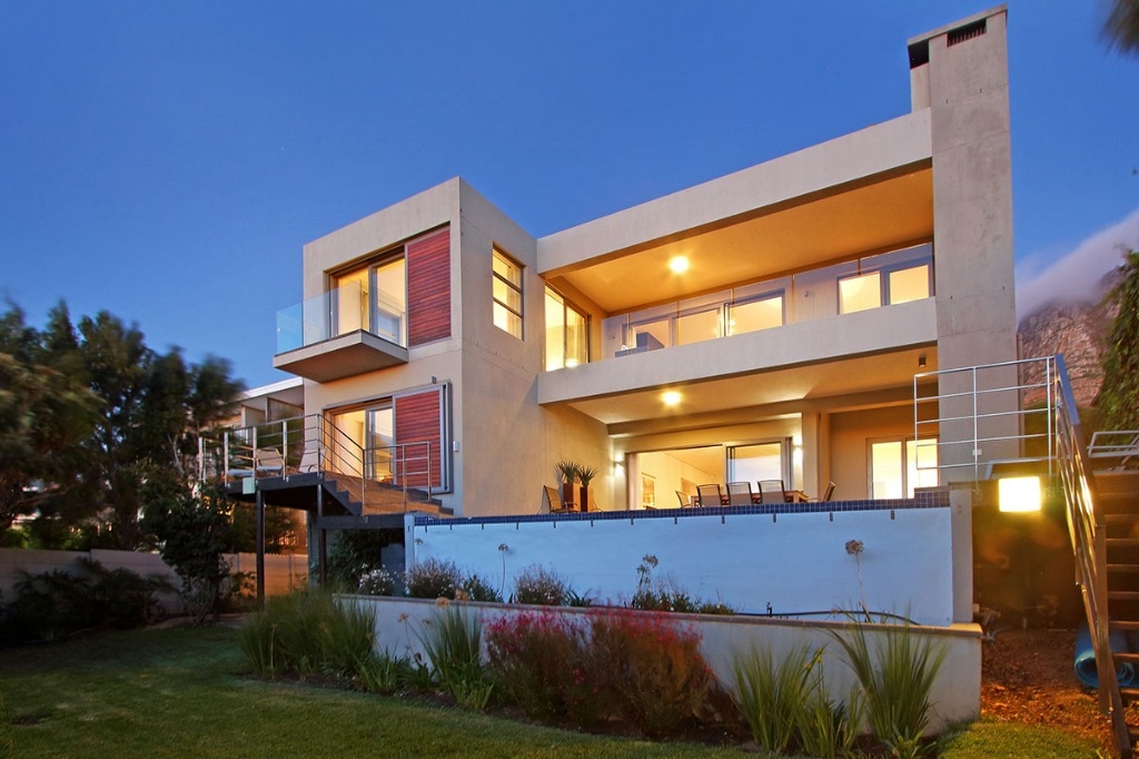 belmondo-camps-bay-5cf0f5ff119c6