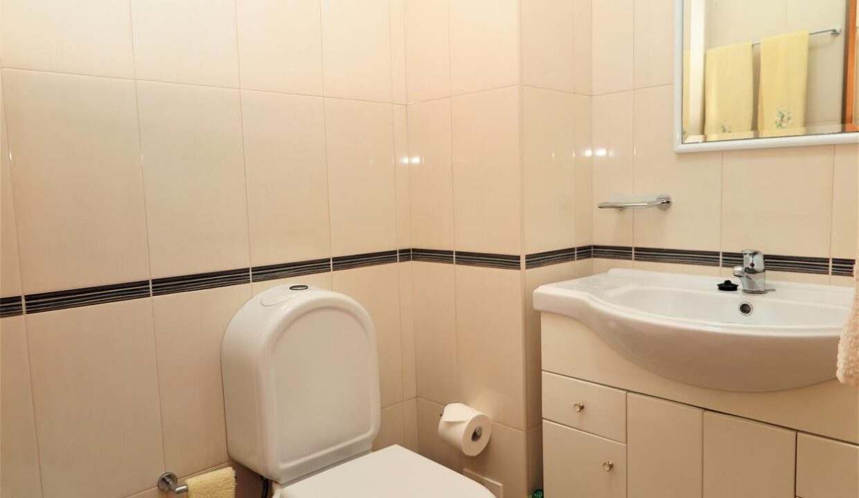BATHROOM1 (Copy)