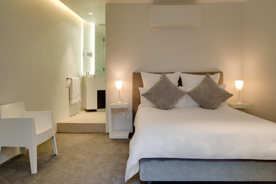 Ebb Tide Luxury Apartment in Camps Bay11