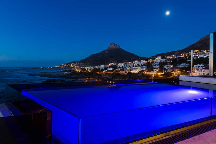 Ebb Tide Luxury Apartment in Camps Bay6